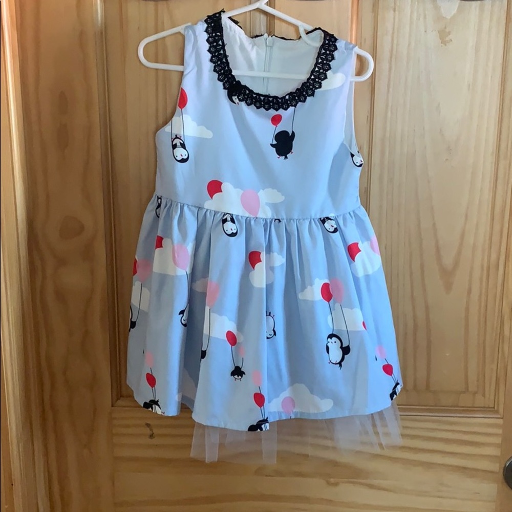 Penguin and balloon 3T dress